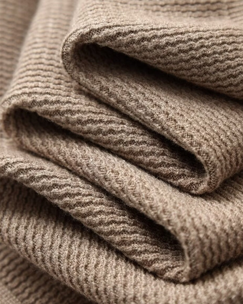 Polo-Pullover aus strukturiertem Strick